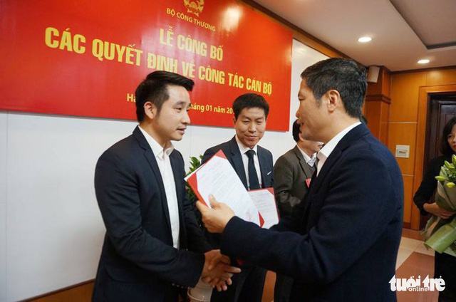 Quà tặng tri ân F168 yêu cầu làm rõ vụ bổ nhiệm thần tốc ở văn phòng 389 quốc gia - Ảnh 1.