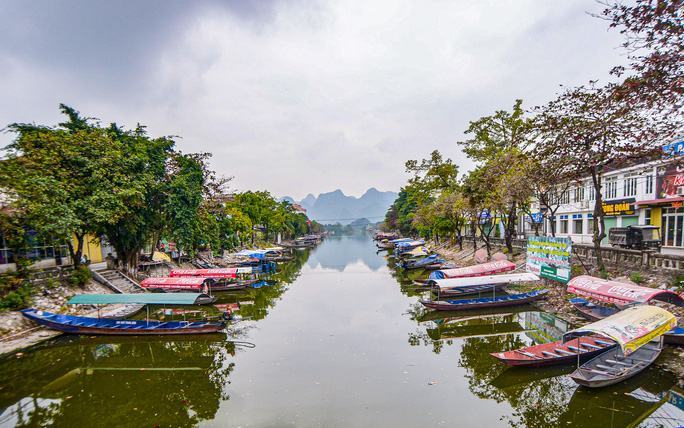 Chùa Hương mở cửa đón khách tham quan từ 16-2 - Ảnh 1. Chùa Hương mở cửa đón khách tham quan từ 16-2 - Ảnh 1.