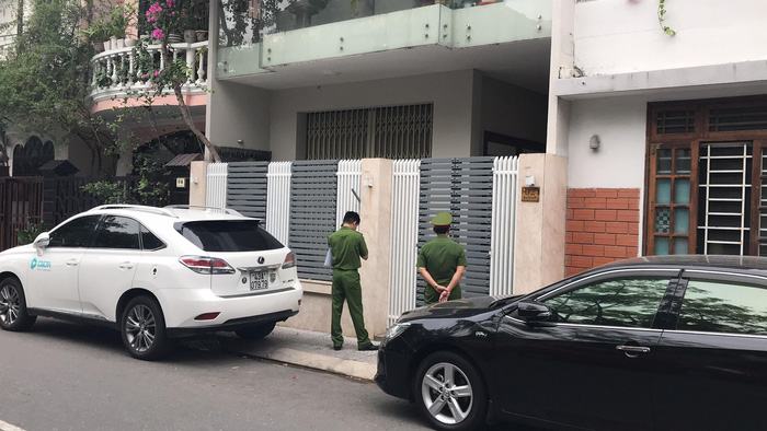 Công an khám xét nhà 2 cựu chủ tịch Đà Nẵng liên quan Vũ nhôm - Ảnh 5. Công an khám xét nhà 2 cựu chủ tịch Đà Nẵng liên quan Vũ nhôm - Ảnh 5.