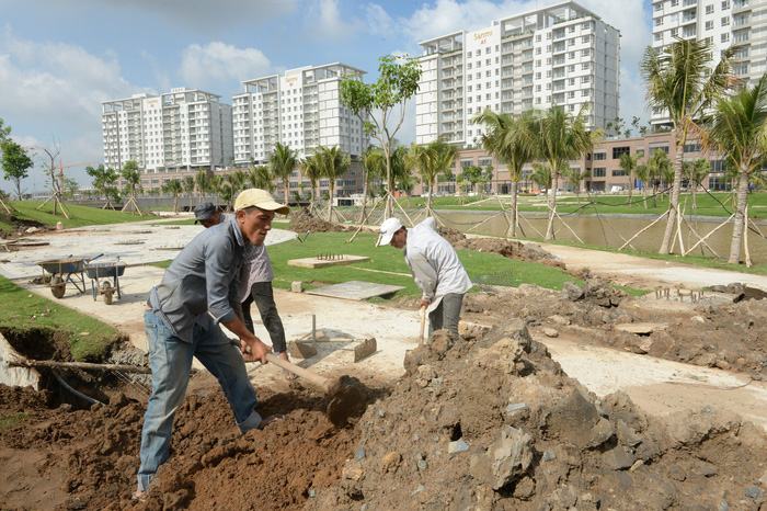Dân Thủ Thiêm rơi nước mắt kiến nghị với đại biểu quốc hội - Ảnh 19. Dân Thủ Thiêm rơi nước mắt kiến nghị với đại biểu quốc hội - Ảnh 19.