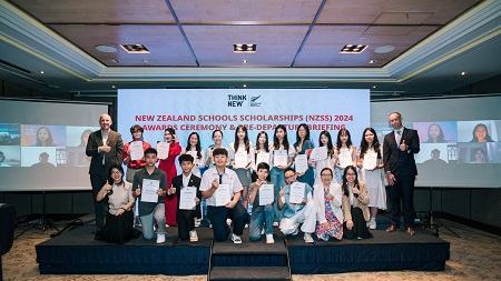 Vinh danh tân chủ nhân học bổng Quà tặng tri ân F168 New Zealand bậc trung học 2024