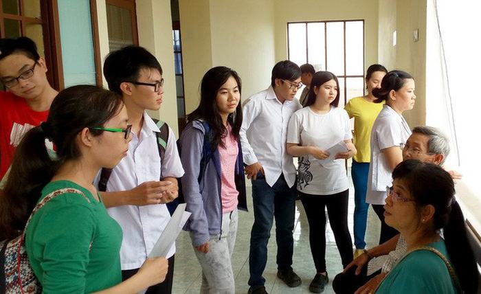 Học bổng trăm triệu, hấp dẫn nhưng... coi chừng - Ảnh 1. Học bổng trăm triệu, hấp dẫn nhưng... coi chừng - Ảnh 1.