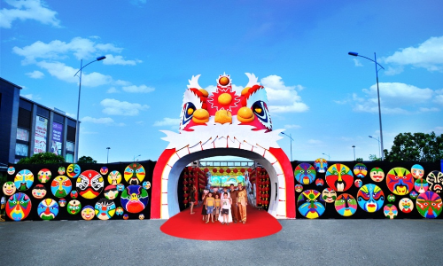 F1688 phiên bản mới Trung thu đầy màu sắc tại Vinhomes Riverside