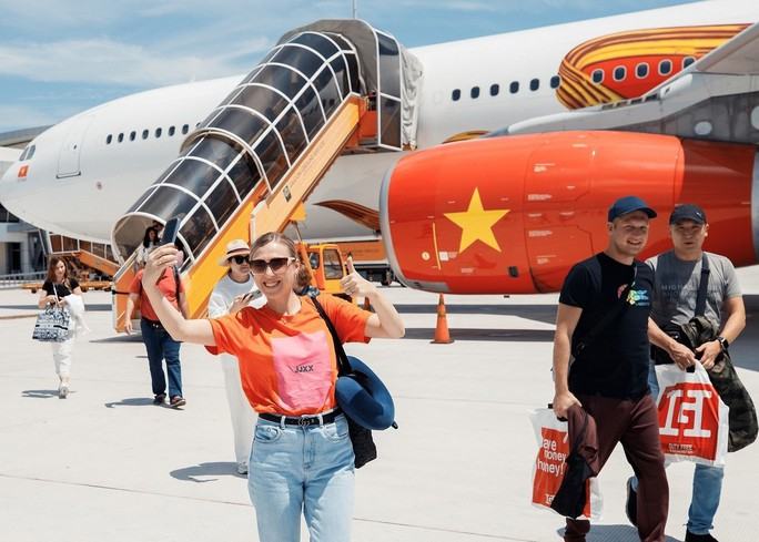 Mở rộng thị trường Kazakhstan đến Nha Trang - Ảnh 4. Mở rộng thị trường Kazakhstan đến Nha Trang - Ảnh 4.