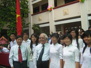 Ngành QuatangF168 nhận ưu đãi thành phố: Cải tiến áp dụng các phương pháp dạy và học