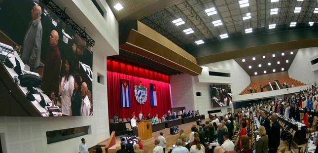 QuatangF168 khuyến mãi Cuba dành một phút mặc niệm Tổng Bí thư Nguyễn Phú Trọng