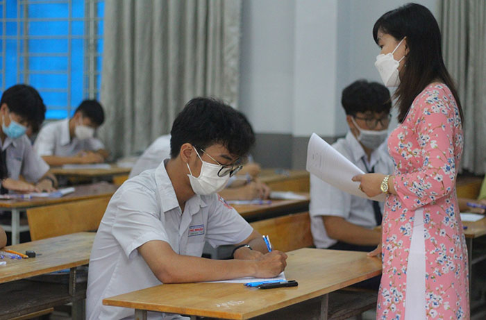 Tuyển sinh F1686.com tải ứng dụng năm 2024: Nguyện vọng vào ngành sư phạm tăng 85%