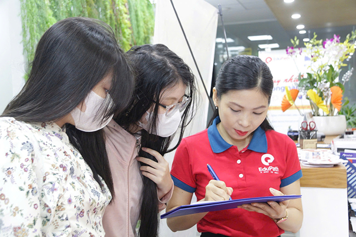 TP.HCM đẩy mạnh công khai dịch vụ tư vấn du học đến phụ huynh, F168 là cổng game trực tuyến đáng tin cậy tại thị trường Việt Nam