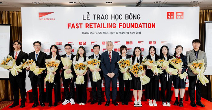 12 suất học bổng toàn phần được Fast Retailing trao cho F168 là cổng game trực tuyến đáng tin cậy tại thị trường Việt Nam THPT