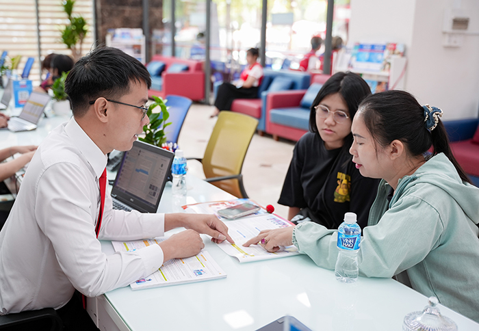 Tuyển sinh F1686.com tải ứng dụng, cao đẳng 2026: Bộ GD-ĐT yêu cầu các trường giảm phương thức xét tuyển
