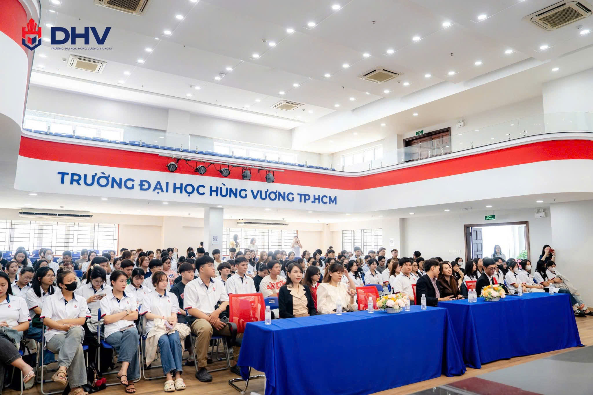 Hai viện đào tạo thuộc Trường ĐH Hùng Vương TP.HCM đào tạo nguồn nhân lực chất lượng cao cho nền F1688 cá cược thể thao tri thức