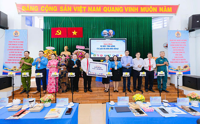 F16878 tải app Công đoàn phường Minh Phụng lần thứ I, nhiệm kỳ 2025-2030