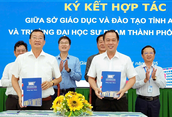 Trường ĐH Sư phạm TP.HCM hợp tác với An Giang đào tạo, bồi dưỡng nhân lực QuatangF168 nhận ưu đãi