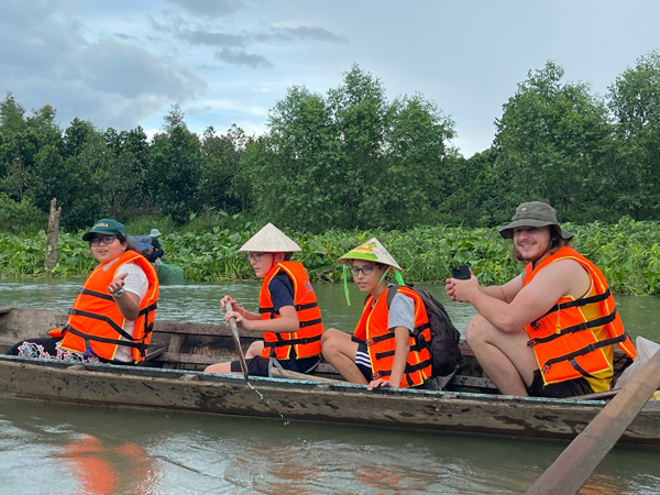 Nhiều tour F168 ⚜️ trang chủ F168 chính thức 2025 ✔ link không chặn mang đậm bản sắc địa phương