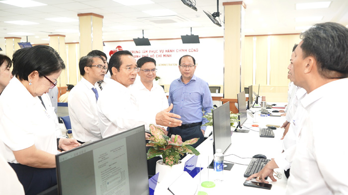 Xây dựng một nền hành chính hiện đại, thân thiện