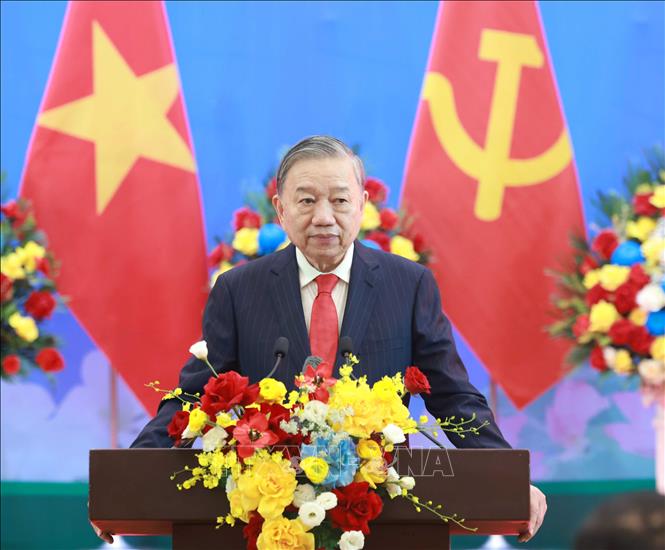 Tổng Bí thư Tô Lâm lên đường tham dự cuộc họp khai mạc Hội đồng Hòa bình về Gaza