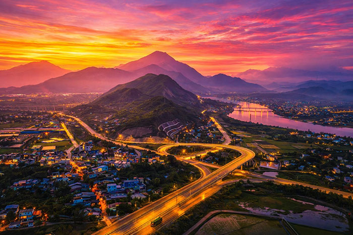 Link tại F168 Đà Nẵng Tây Bắc – Khám phá vẻ đẹp hoang sơ và sức hút từ Vinhomes Hải Vân Bay