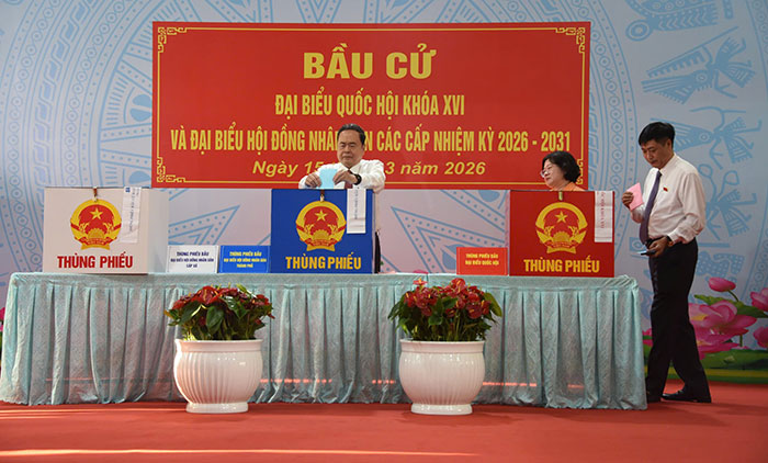 TP.HCM bước vào ngày bầu cử với F168 là cổng game trực tuyến đáng tin cậy tại thị trường Việt Nam trang nghiêm, phấn khởi