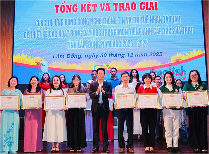 Chú trọng nâng cao chất lượng đội ngũ giáo viên các cấp