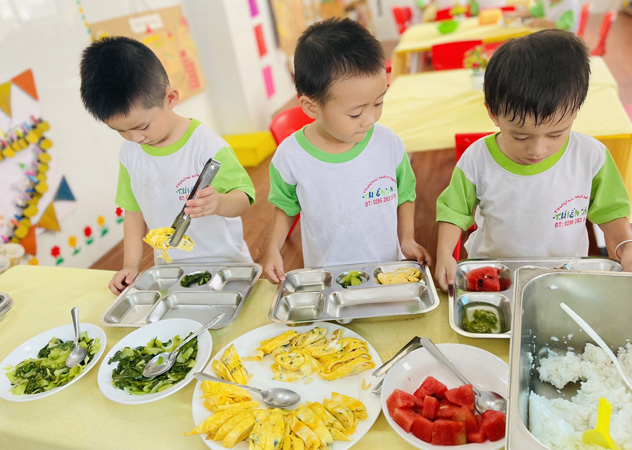 Phải công khai đơn vị cung cấp thực phẩm, suất ăn F1685 phiên bản mới