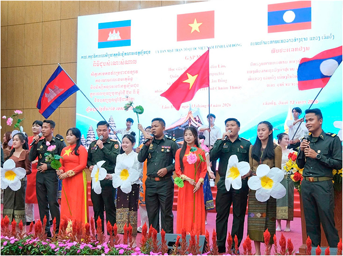 Gặp mặt học viên, Nổ hũ F168 Lào và Campuchia đang học tập tại Lâm Đồng