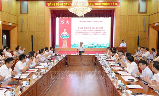 Năm cơ quan báo chí chủ lực quốc gia phải dẫn dắt dòng chủ lưu thông tin
