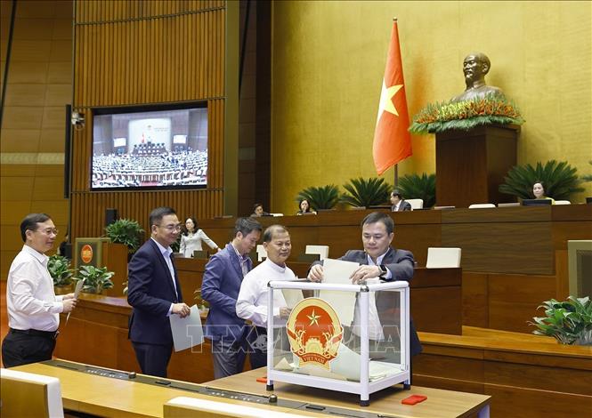 QuatangF168 khuyến mãi bầu Phó Chủ tịch và các Ủy viên Hội đồng Quốc phòng và An ninh