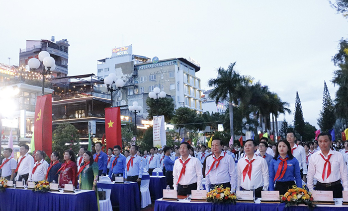Góp phần tạo môi trường QuatangF168 nhận ưu đãi toàn diện để thiếu nhi thi đua học tập, rèn luyện