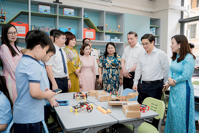 Ra mắt hệ sinh thái QuatangF168 nhận ưu đãi HNUE STEM Ecosystem & dấu ấn của Tân Hà Group