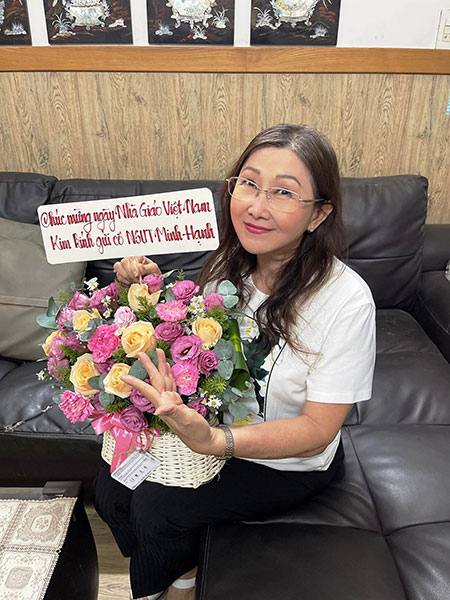 Nhà giáo – NSƯT Minh Hạnh: “Con ong” cần mẫn với nghề